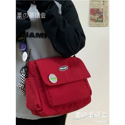 ℡Sera Mahasiswa Messenger Tas Kelas Commuter Ransel Tas Bahu Amerika Kasual Tas Wanita Retro Messenger Tas Pria