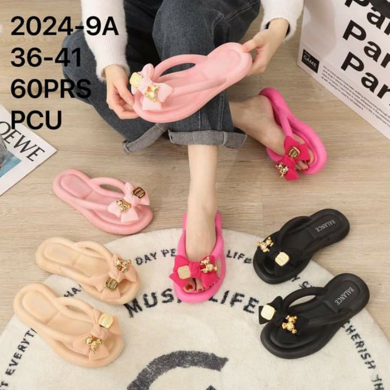 SENDAL JEPIT WANITA JELLY PITA BEAR BALANCE MODEL TERBARU