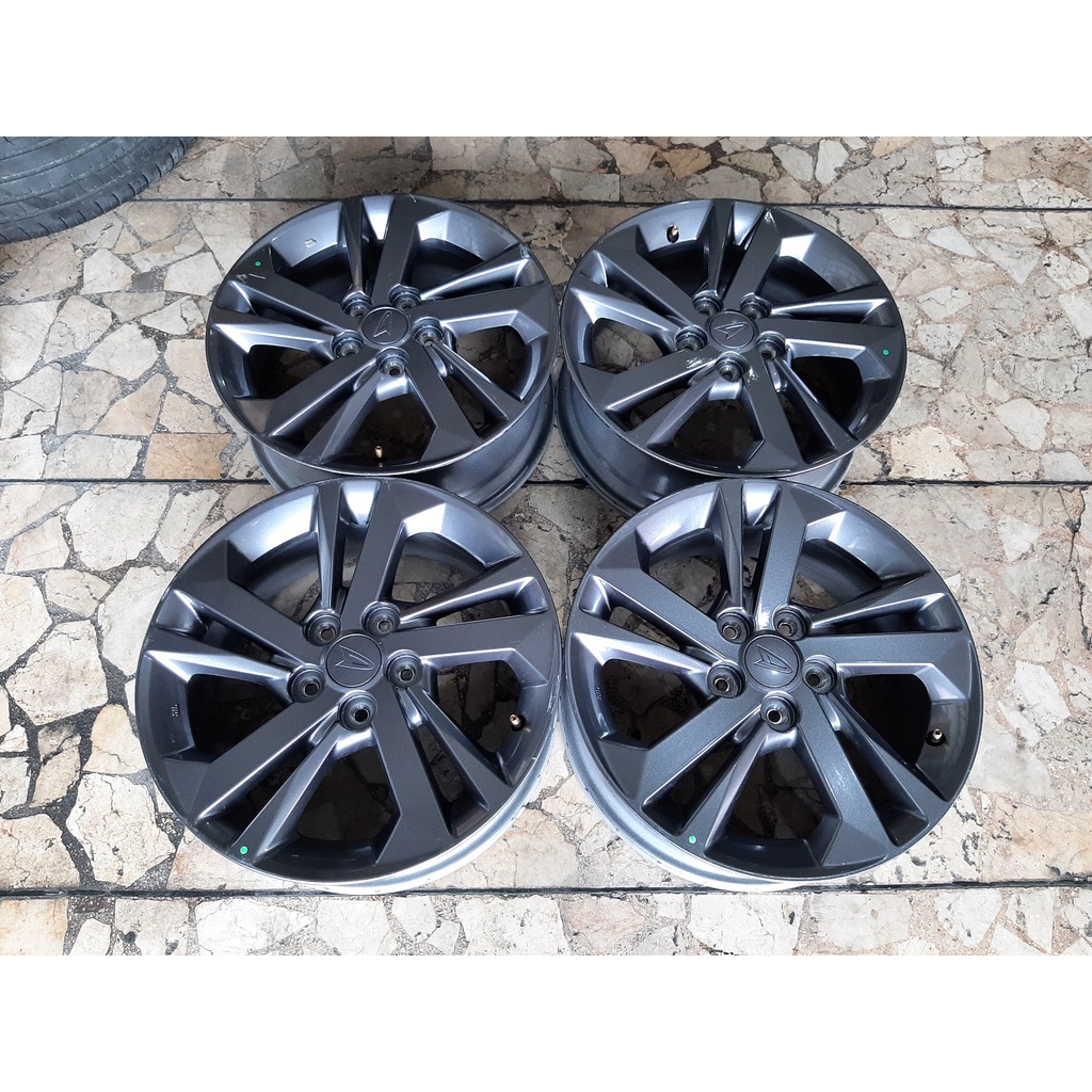 Velg Oem New Xenia R15 Cocok Mobil Altis Sienta VW Golf VW Bettle dll