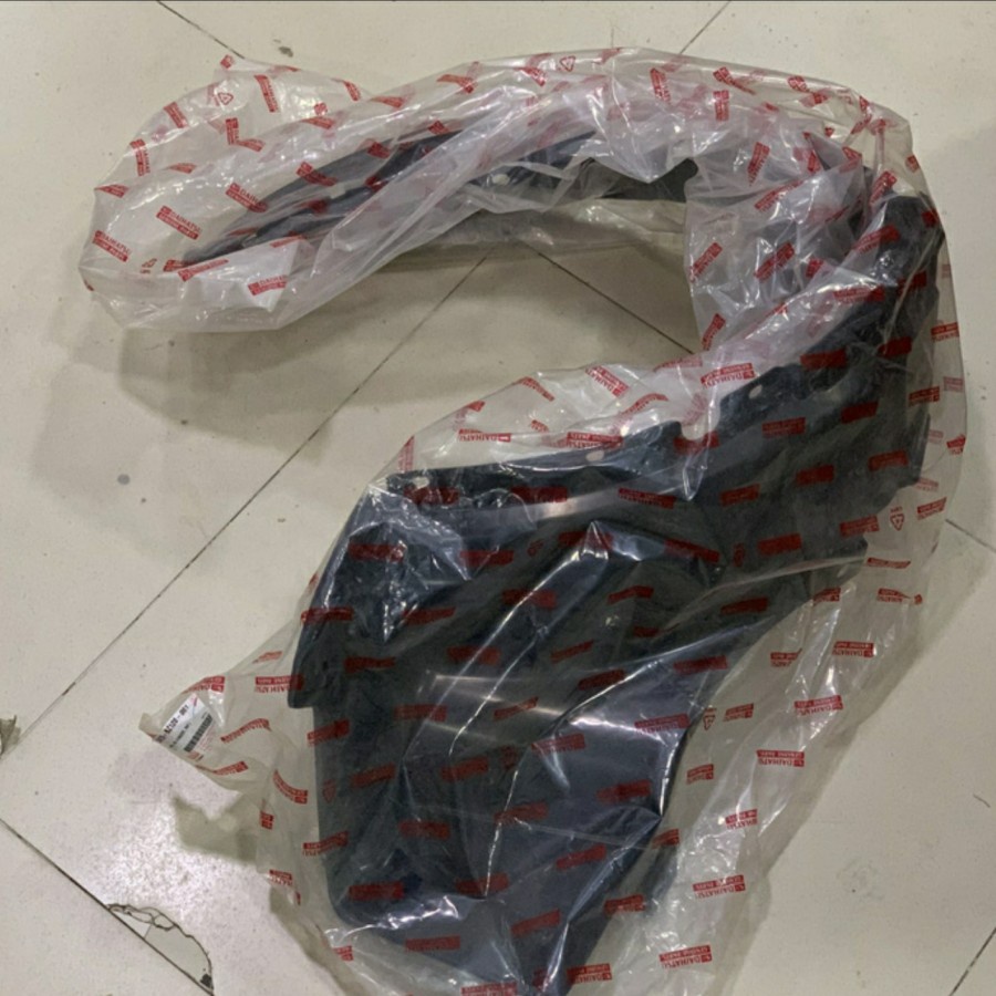 Liner Fender Depan Kiri Granmax-Luxio 53876-BZ120-001