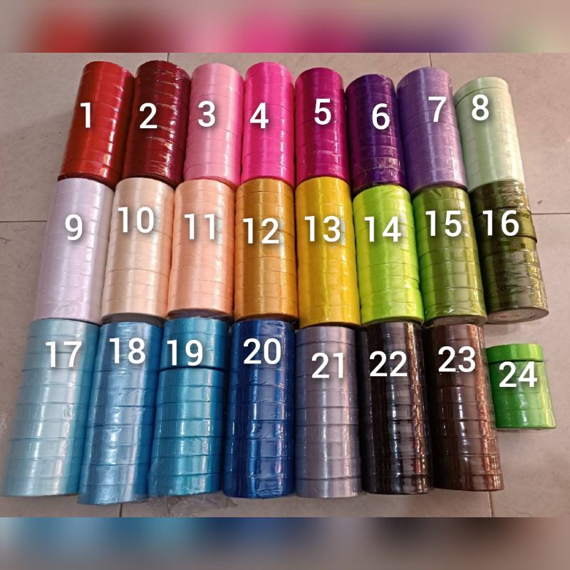 

1 Roll Pita kado PITSAT POLOS 2CM Pita Satin 2cm 1 Roll Pita Polos 2cm Per Roll Pita Hampers Parcel