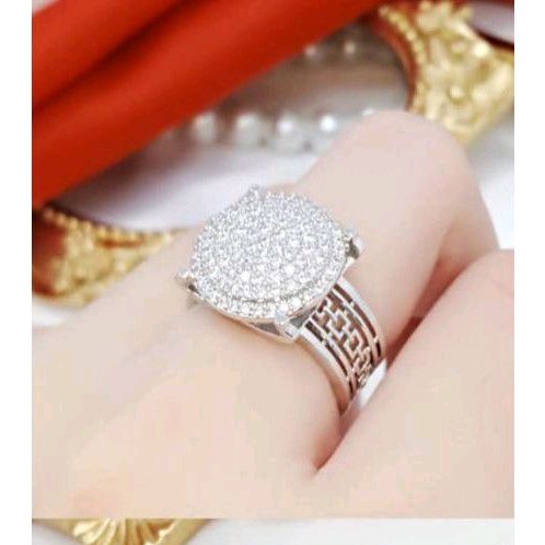 Cincin Diamond Look anti karat / cincin berlian look titanium / cincin titanium anti karat