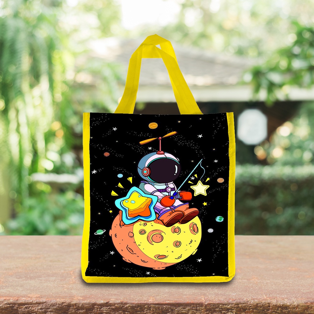 TAS ULTAH TERLARIS / TAS ULANG TAHUN / TAS READY STOK ASTRONOT POTRAIT