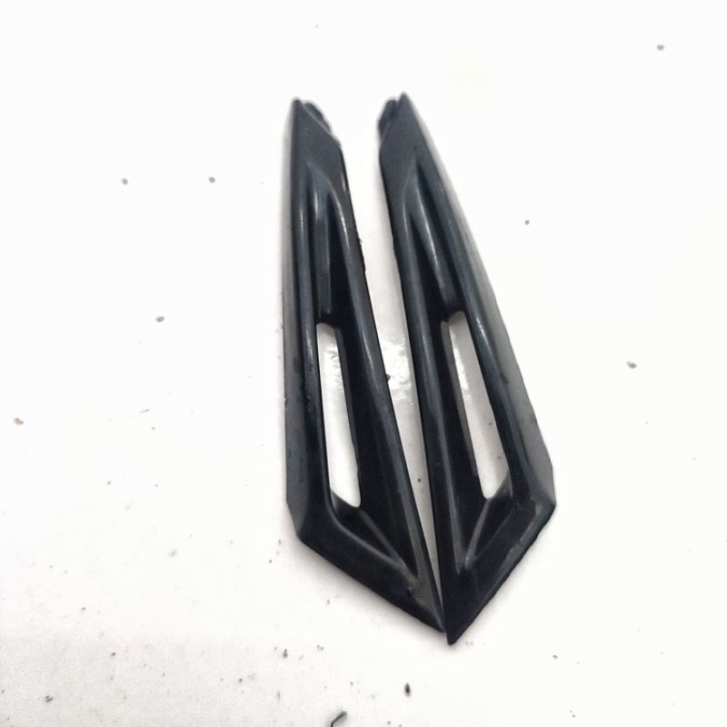 aksesoris Vent ventilasi B helm ink T1 half face kanan kiri bekas ORI copotan