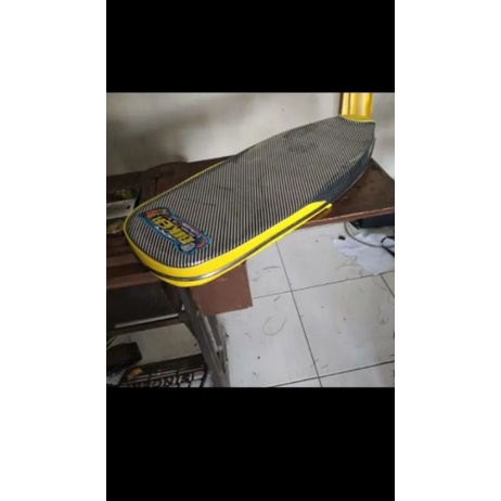 Jok Honda C70 (Si Pitung) Slim Kulit Karbon