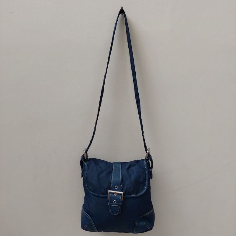 Tomboy Wiz sling bag