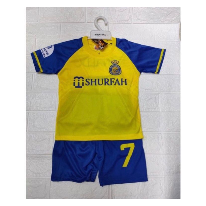 SETELAN BOLA ANAK AL-NASSR TERBARU EDISI 2023 USIA 3-14 TAHUN