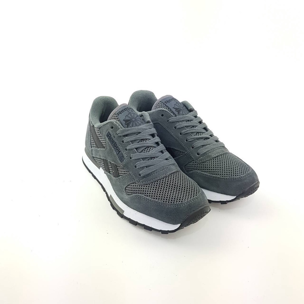Sepatu Running Reebok Classic Leather Grey White