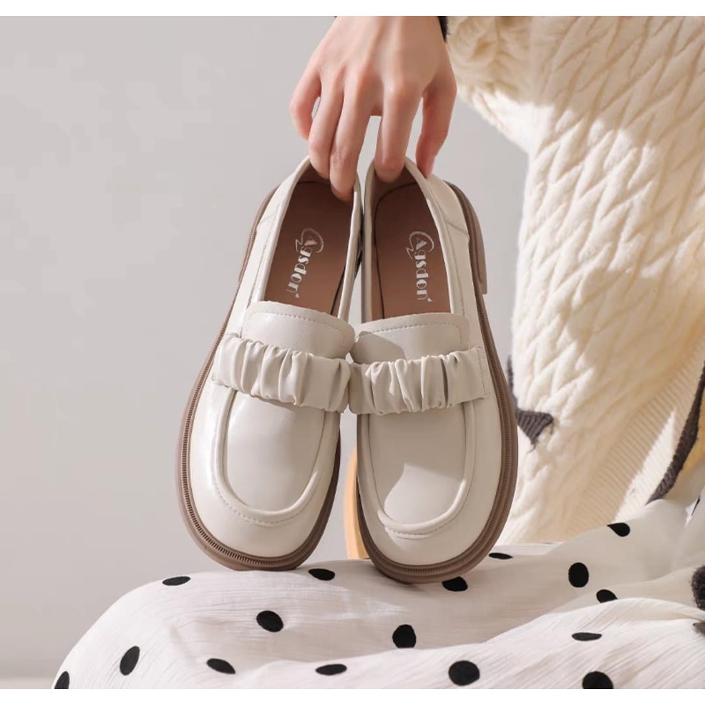 Sepatu Loafers Wanita Style Korea Kulit Matte Impor Javier 0228