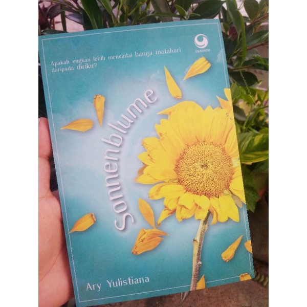 sonnenblume Ary Yulistiana