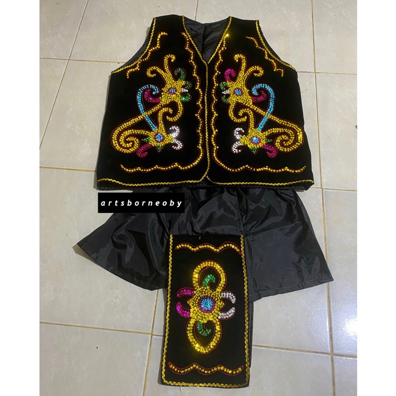 SET BAJU DAYAK LAKI LAKI DEWASA