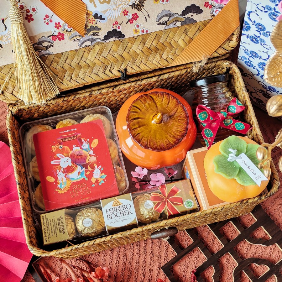 

Hampers imlek Hamper Imlek Parsel Imlek Parcel Imlek Kado imlek hampers sincia premium