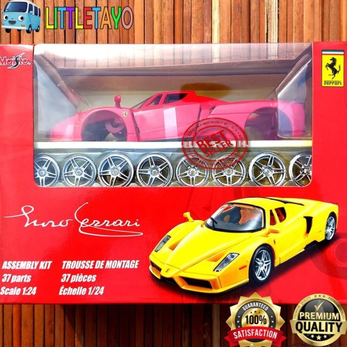 MAISTO SKALA 24 ENZO FERRARI MERAH MODEL KIT ASSEMBLY LAFERRARI SPORT