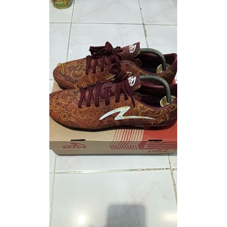 SPECS LS ETNIS SENOPATI FG