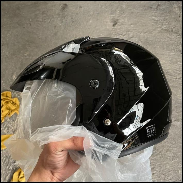 Helm Suzuki