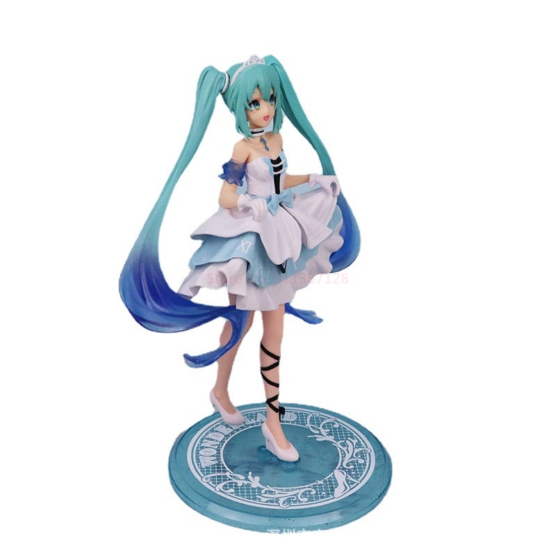 Anime Hatsune Miku Figure Full Dress Baju Musim Dingin Cinderella Miku Virtual Singer Standing Boneka PVC Action Figure Collectible Model Toys