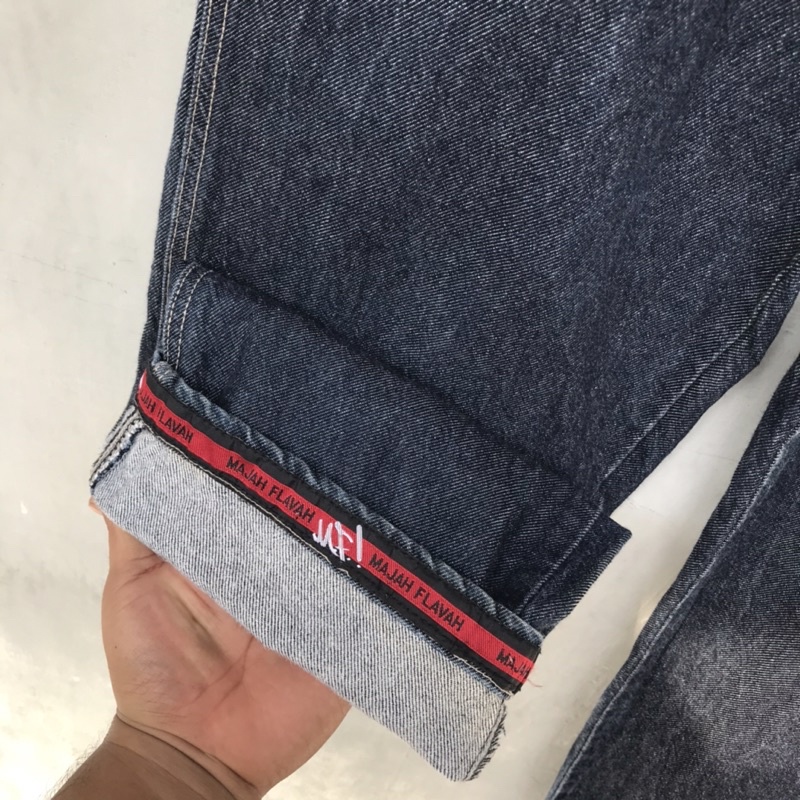 CELANA JEANS - MAJAH FLAVAH