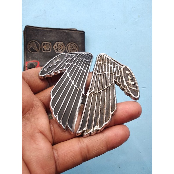 Emblem tangki Honda S90Z CB original