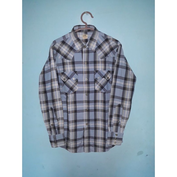 KEMEJA LEE WESTERN SANFORIZED VINTAGE KANCING BATU SIZE L