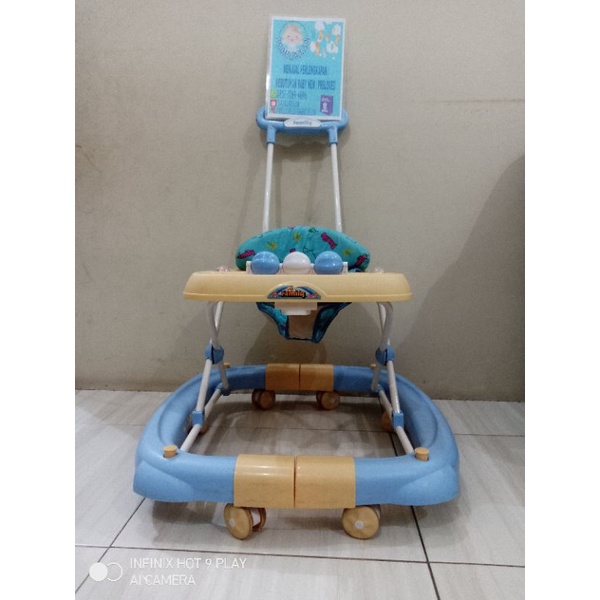 Baby Walker / Walker / Push Walker / Wolker Family Preloved Bekas Second