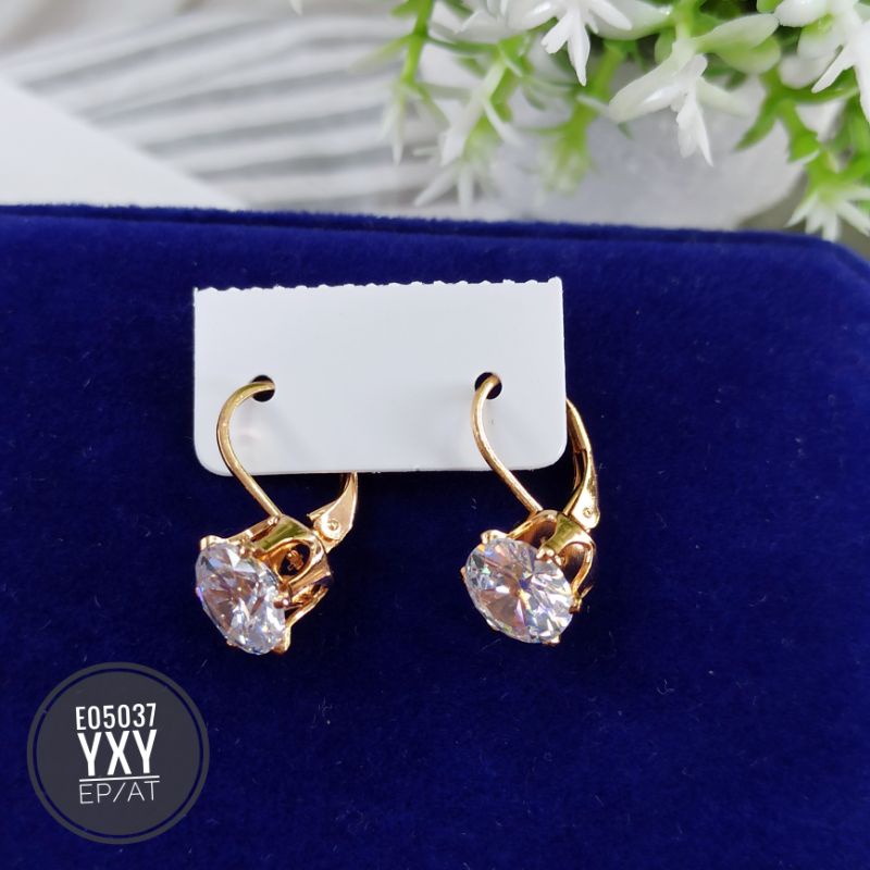 Anting daisy yaxiya 8mm diamond gold E05037