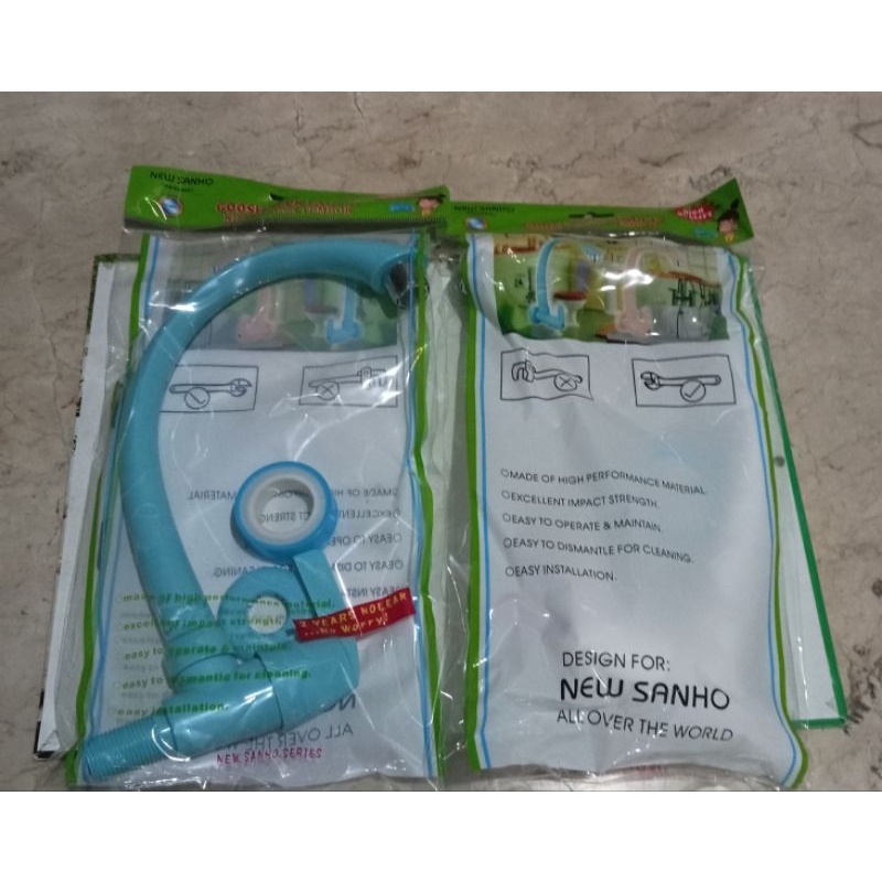 Keran / kran Air Dapur Angsa Plastik New Sanho 1/2"