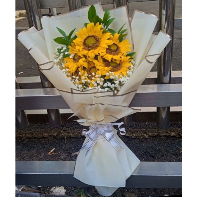 buket bunga matahari asli/buket Bogor/hand bouquet bogor