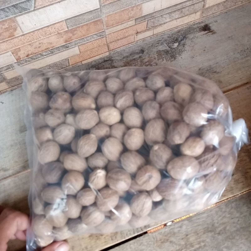 

biji pala kupas