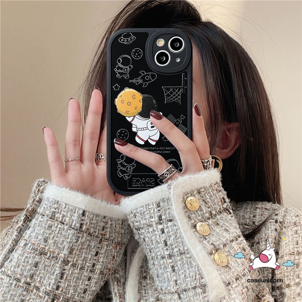 IPHONE Casing Ponsel Astronot Kartun Kompatibel Untuk Iphone7 8 6 6s 14plus 14 11 13 12 Pro MAX XR X XS MAX SE 2020brand Trendy NASA TPU Soft Back Cover