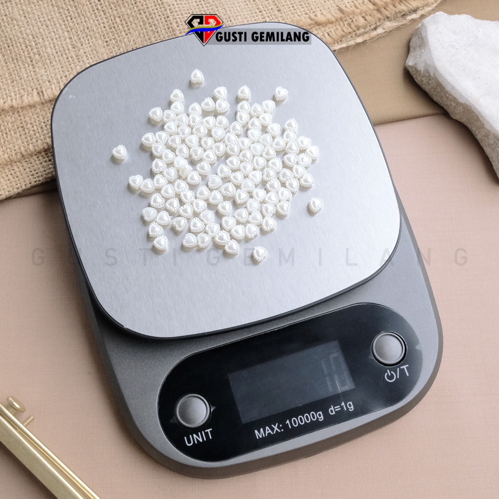 Isi 10 Gram Manik Love Mini Series Putih