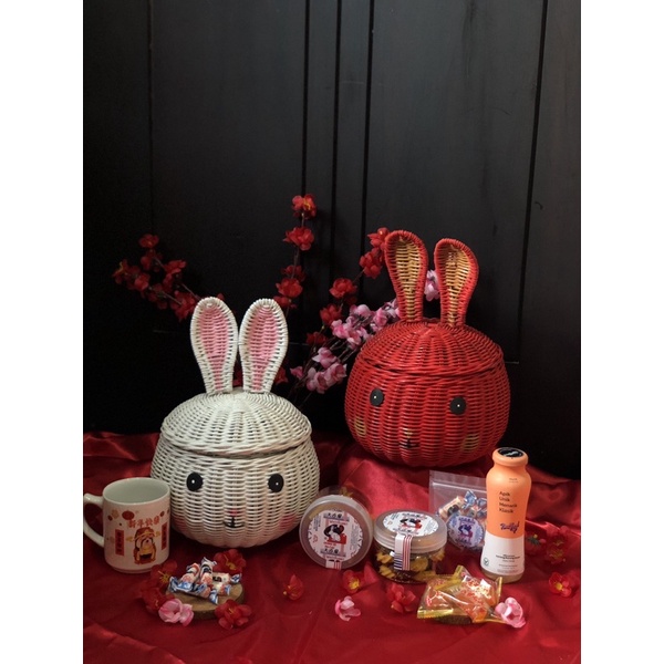 

PARCEL IMLEK KELINCI / HAMPERS IMLEK / HAMPERS CNY