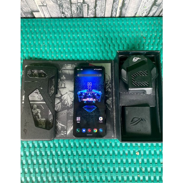 ROG Phone 5S ram 8/128gb (second)