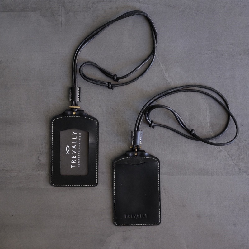 

TEMPAT ID CARD KULIT ASLI HITAM Obsidian / black ID card holder