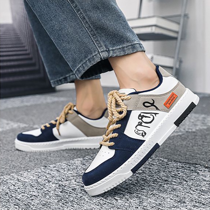 Toread Sepatu Sneakers Pria Model Kekinian Fashionable Trendy Sepatu Kuliah Comfortable Shoes KSR110