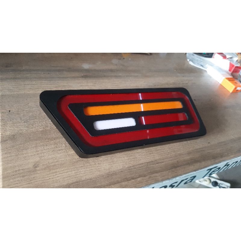 lampu belakang grand max custom
