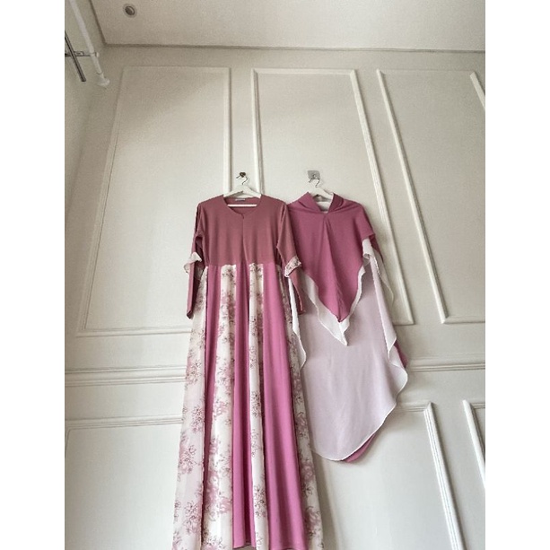 Hijab Kayunie Gamis Syari Atasan Jersey