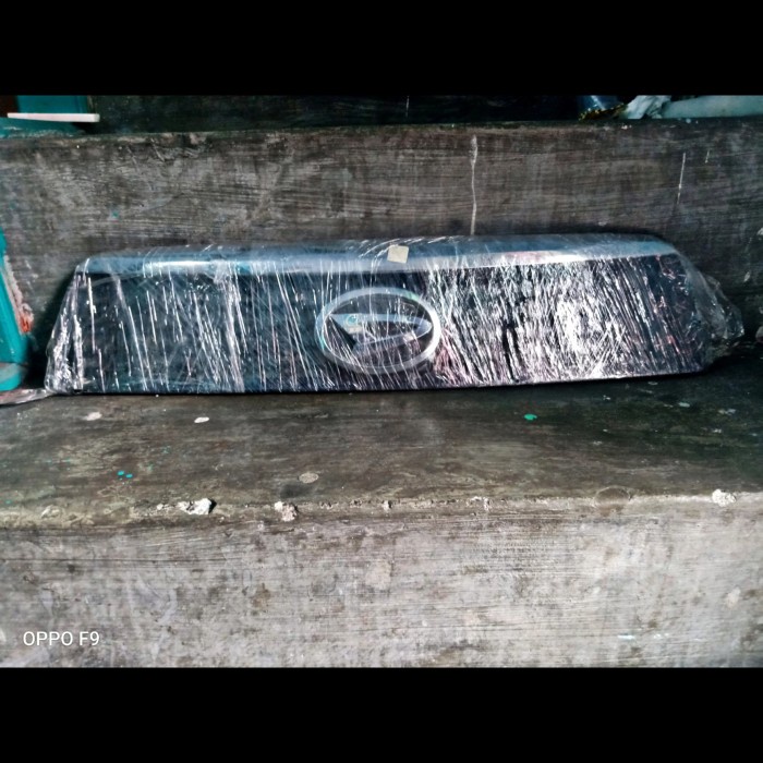 {BEKAS} grill Daihatsu Terios 2010 Diskon