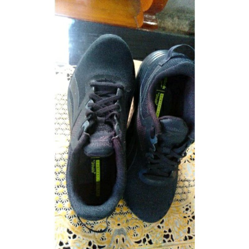 preloved reebok original