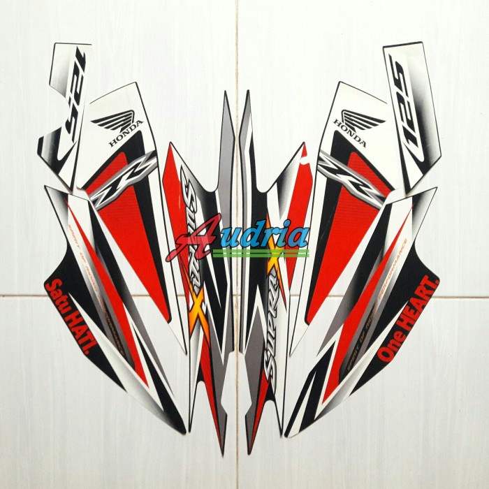

TERLARIS | Striping Stiker Motor Honda Supra X 125R 2013 Hitam-Merah