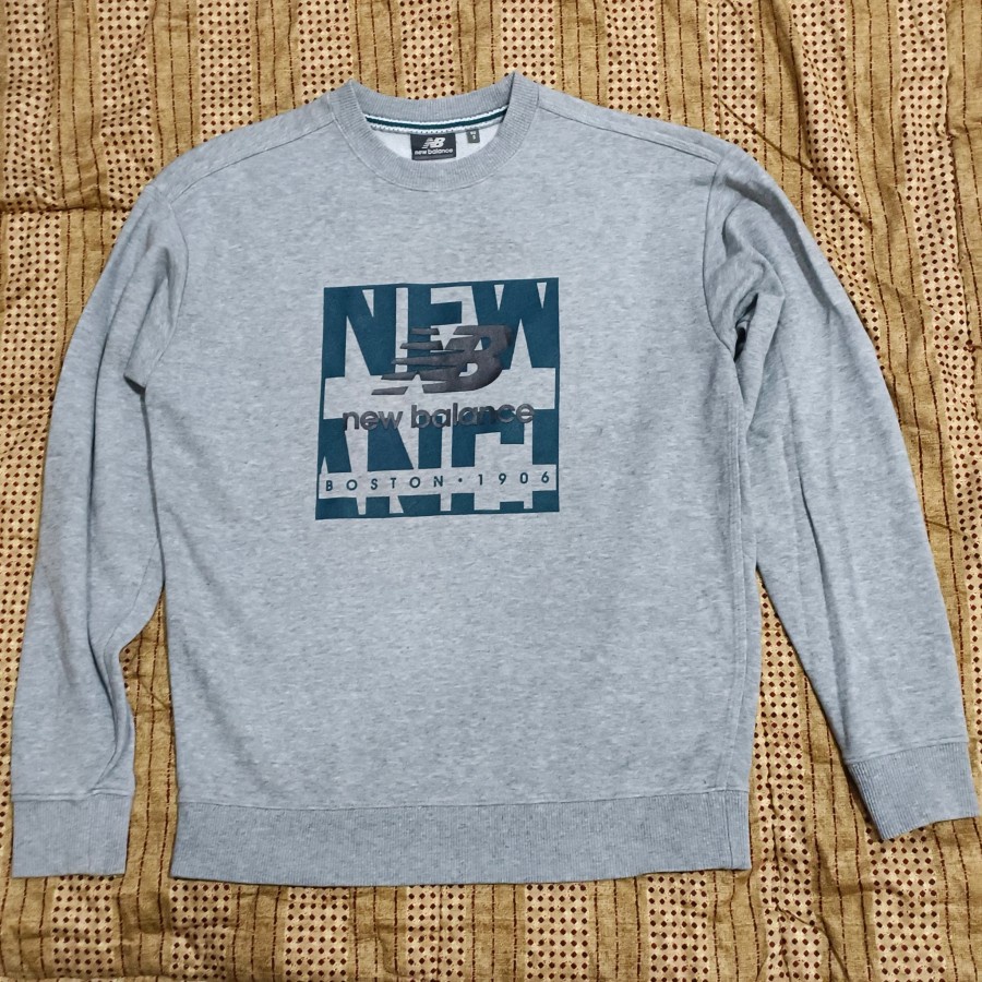 crewneck new balance original second