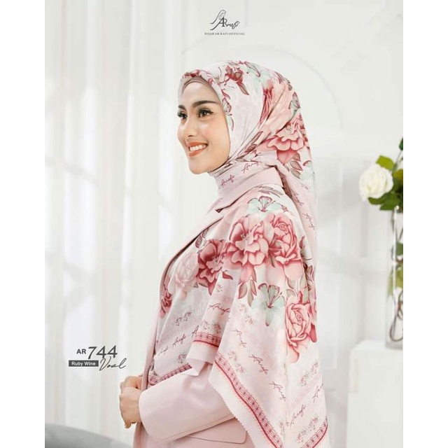 Hijab Jilbab Krudung Segi empat terbaru arrafi ar 744 segi empat motif bunga bahan voal mudah di ben