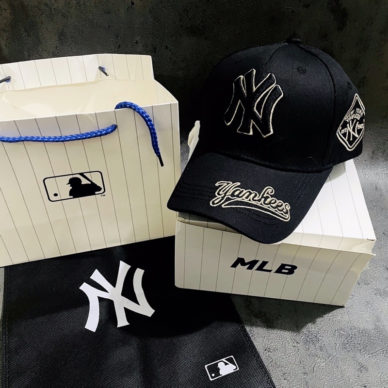 TOPI BASEBALL MLB CAP NEW YORK YANKEES BLACK FONT YELLOW