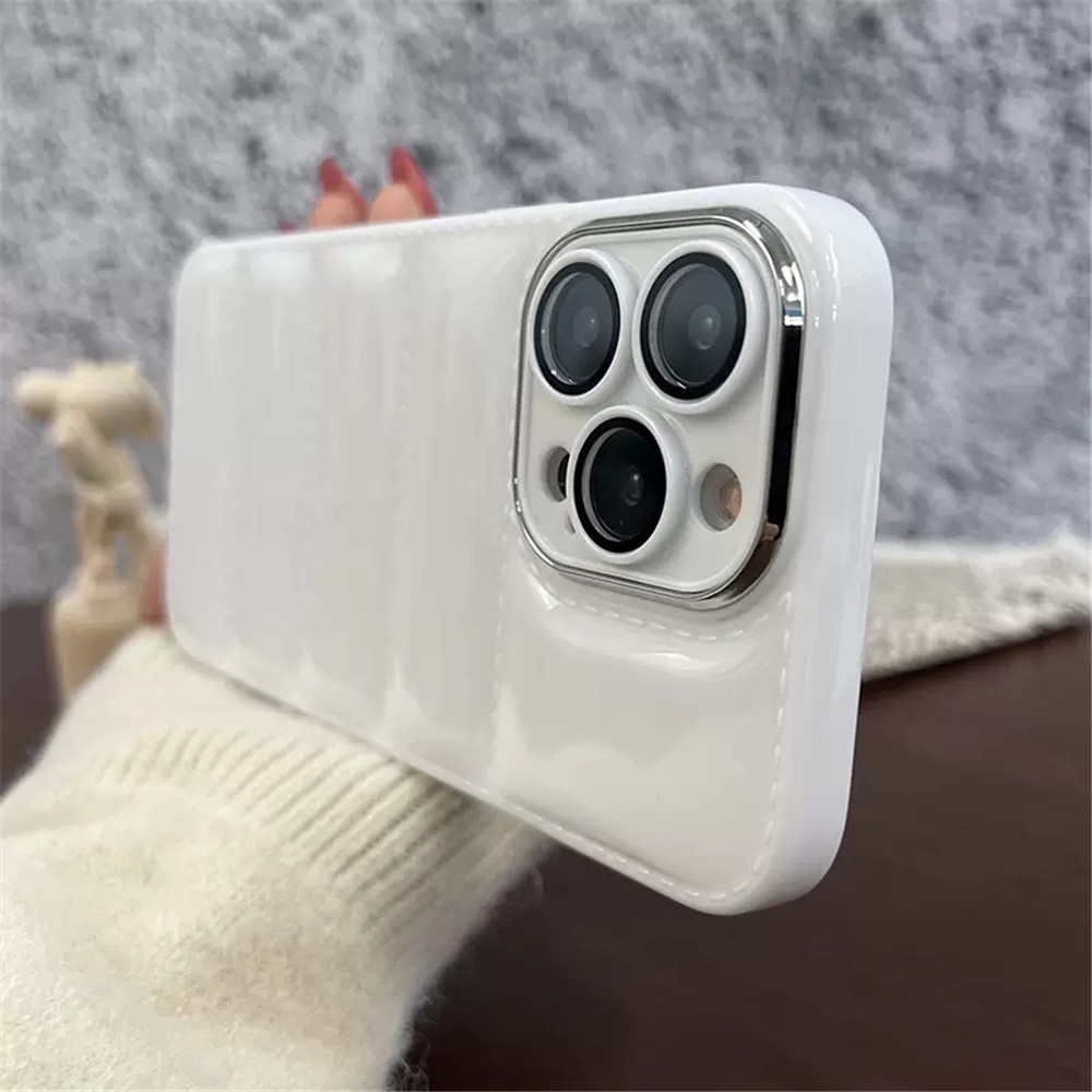 IPHONE Jaket Down Mewah Pelindung Kamera Casing Ponsel Untuk Iphone14 13 12 11 Pro XS Max X XR 7 8 Plus Puffer Case Silicon Lembut Shockproof Cover Casing