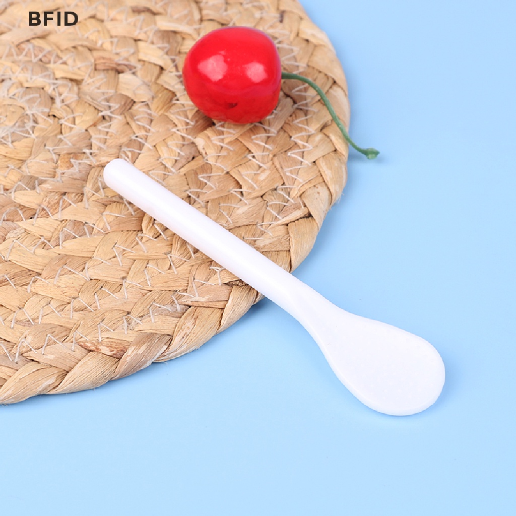 [BFID] 1set Cetakan Nasi Bulat Kecil Anak-Anak DIY Kartun Sushi Rice Balls Mold Tools [ID]
