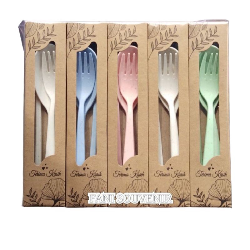 Souvenir Sendok Set Travel Import Kemas Box Rustic