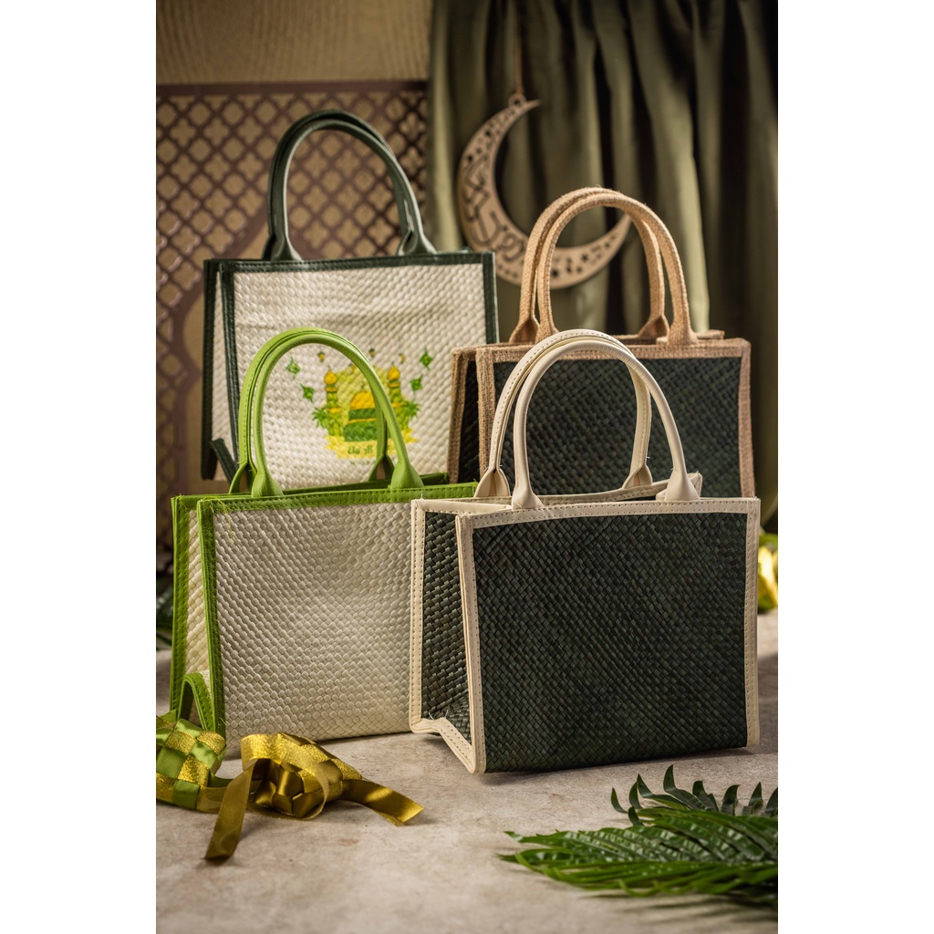 

TAS TIKAR FULL LIST WARNA/TAS HAMPERS LEBARAN/PARCEL LEBARAN