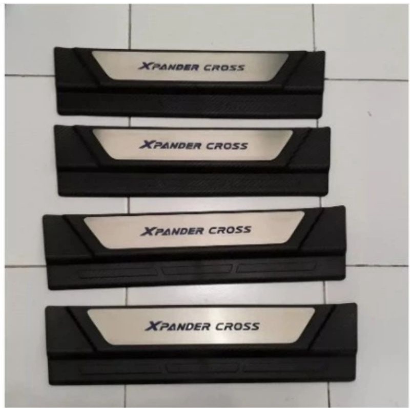 Sillplate Samping Xpander Cross Carbon