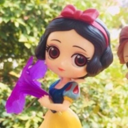 

Disney Topper Style - Winter Murah Figure Figure White SW Snow Princess Qposket Original Jual
