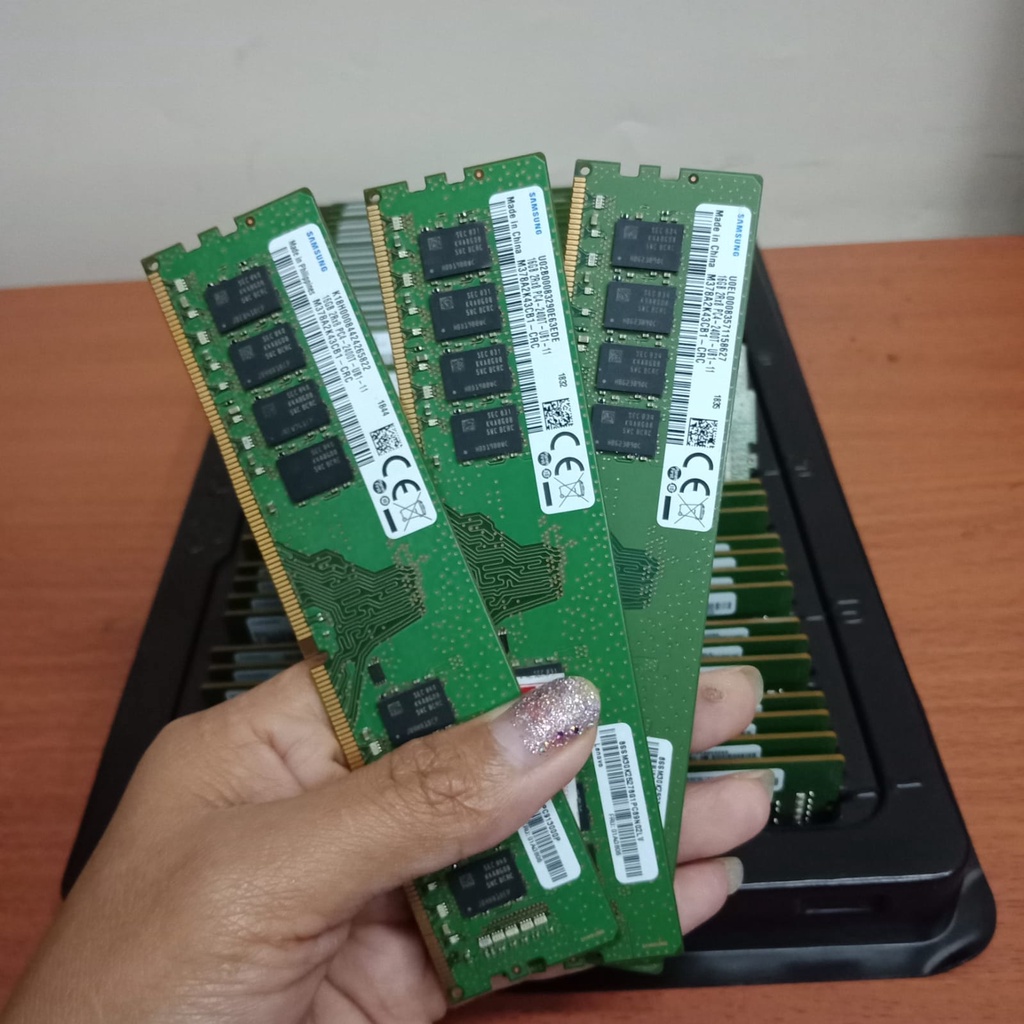 Ram memory pc server  Samsung 16GB DDR4 PC4-2400T/PC4-2666V UDIMM ORIGINAL - 2Rx8 PC4-2400T