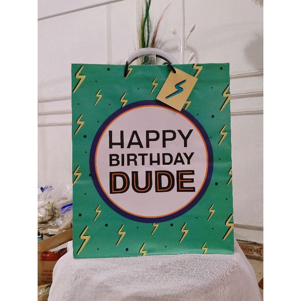 

tas kado / paperbag happy birthday